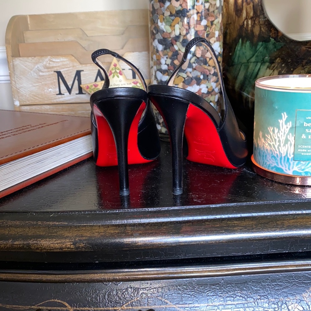 ✨✨✨Christian Louboutin Slingback black pump✨✨✨